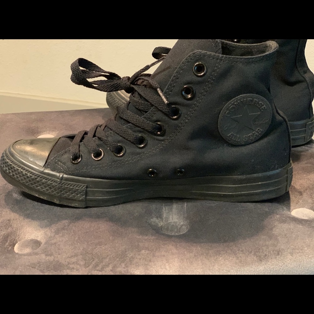Black-Chuck Taylor All Star Hi Top